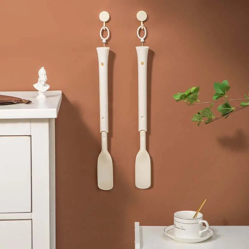 BowLift | Telescopic Shoe Horn – Adjustable Long Handle for Comfortable Dressing