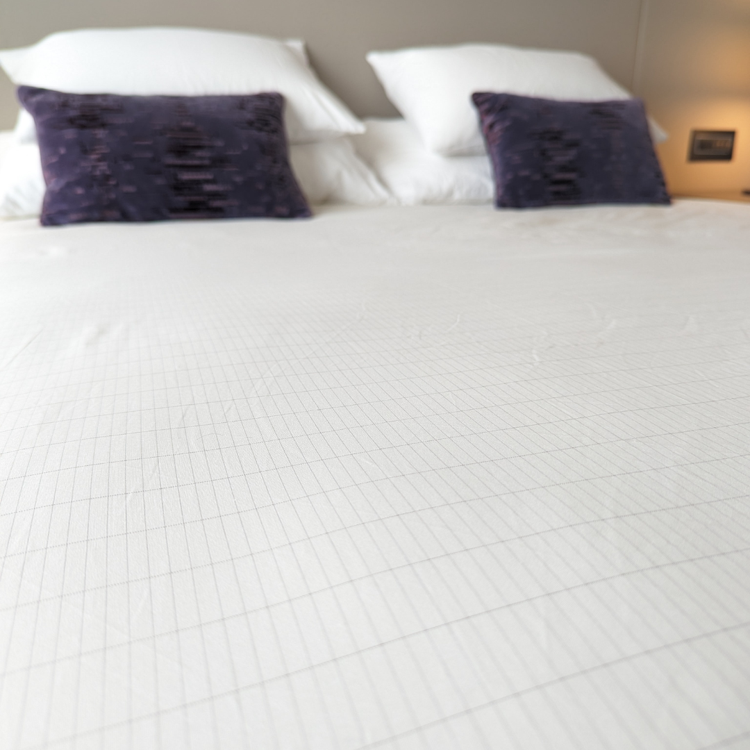 BowLift | Fitted Organic Earthing Grounding Sheet Bed - Earthing Mattress Cover with Silver Weave Technology