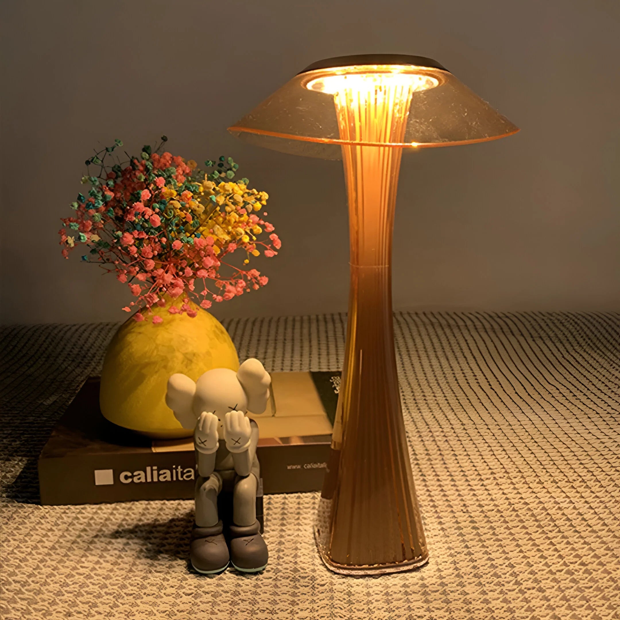 LumiLuxe – Diamond LED Table Lamp
