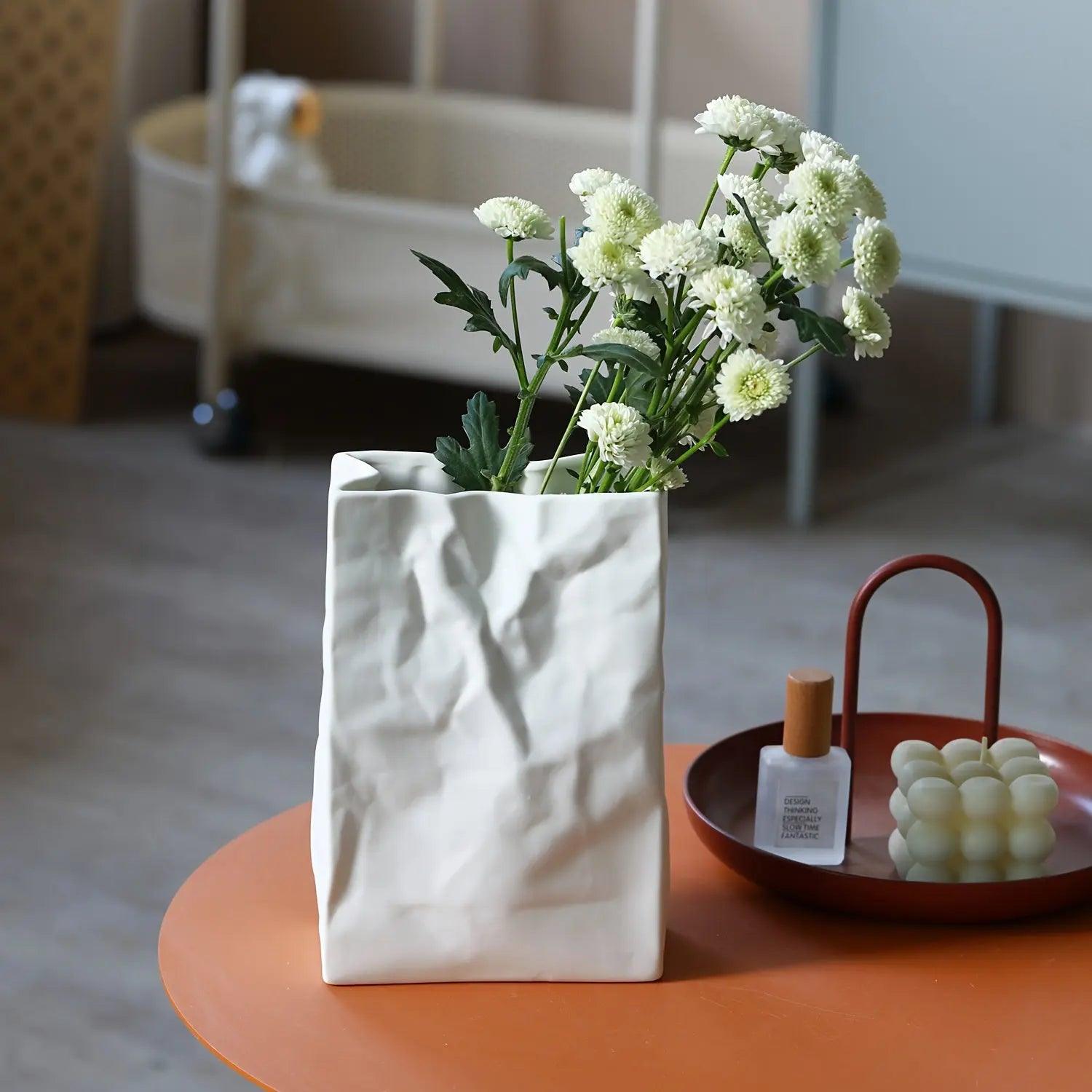 BowLift | PaperFlow - Stylish Paper Vase