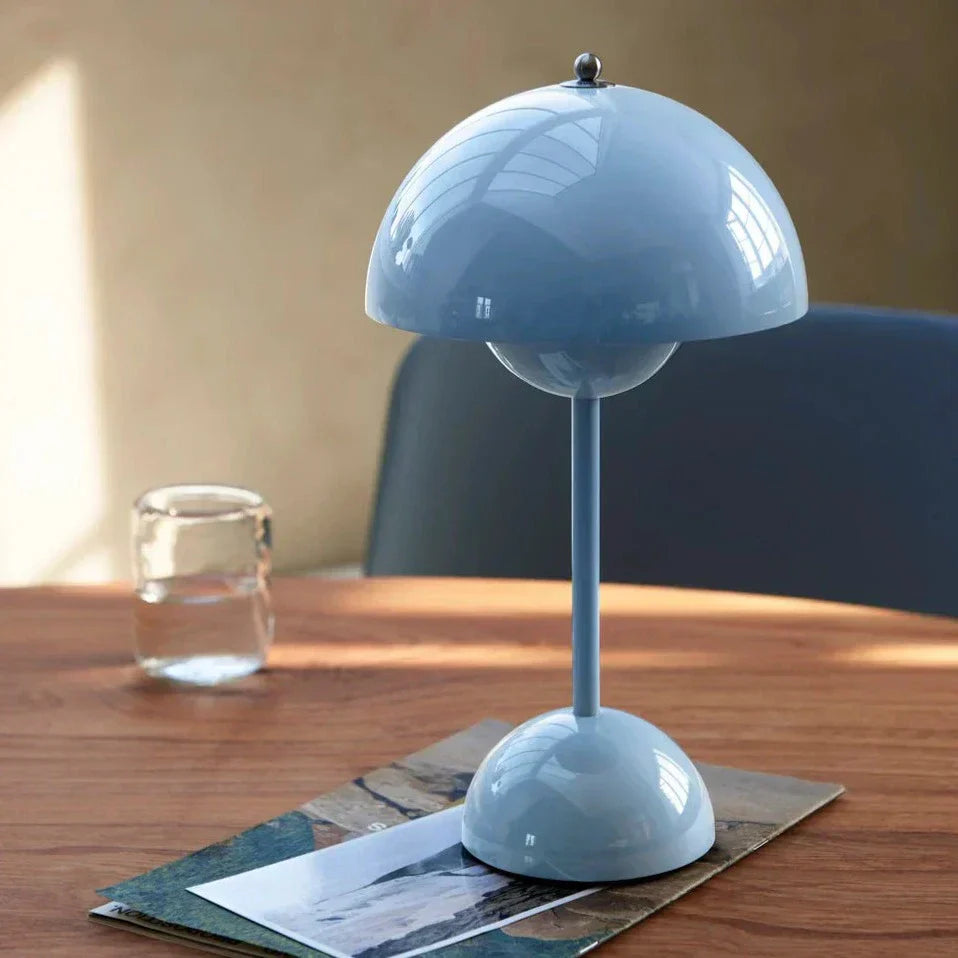 BowLift | LunarGlow - LED table lamp for a cozy interior