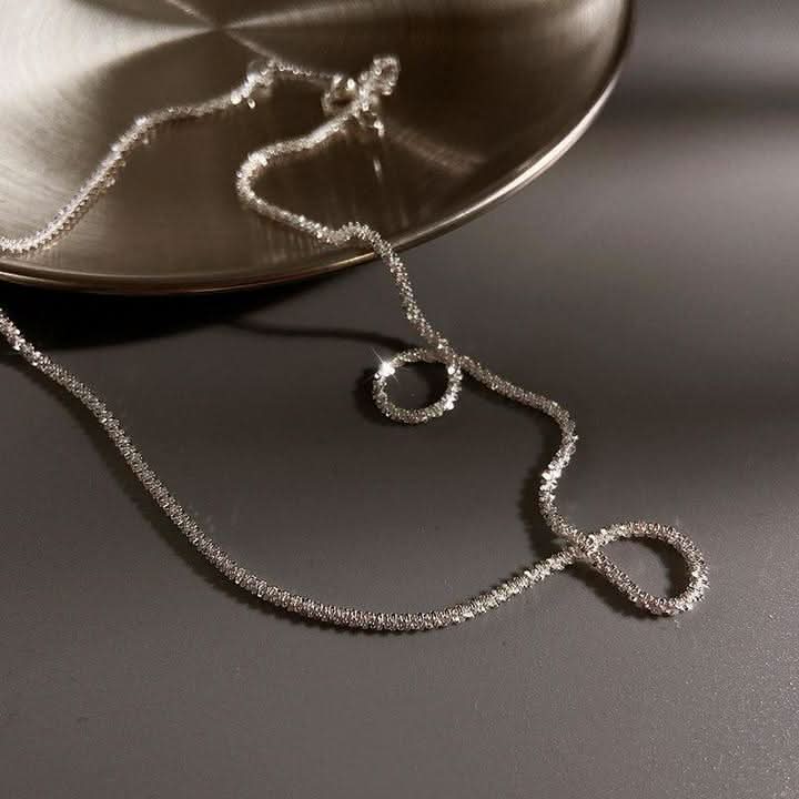 BowLift | Delicate necklace set in 925 silver for elegant style