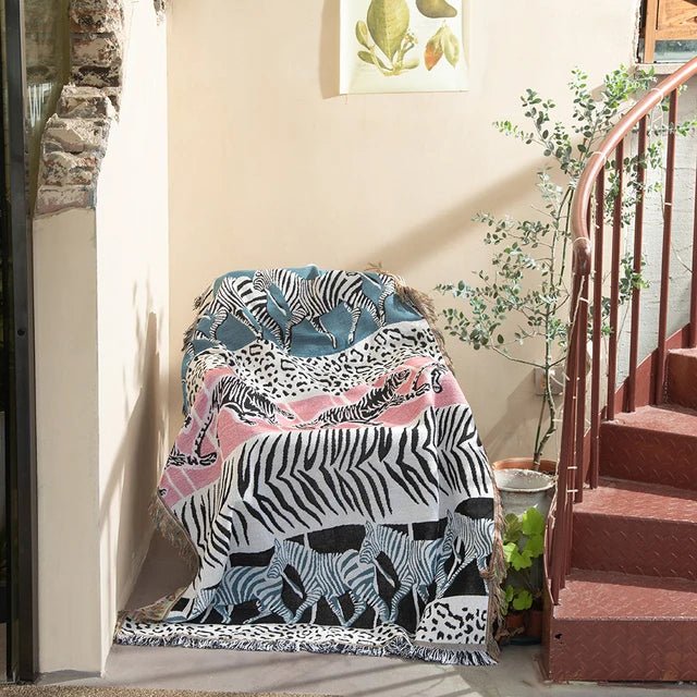 BowLift | Abstract Woven Wall Tapestry Throw Blanket