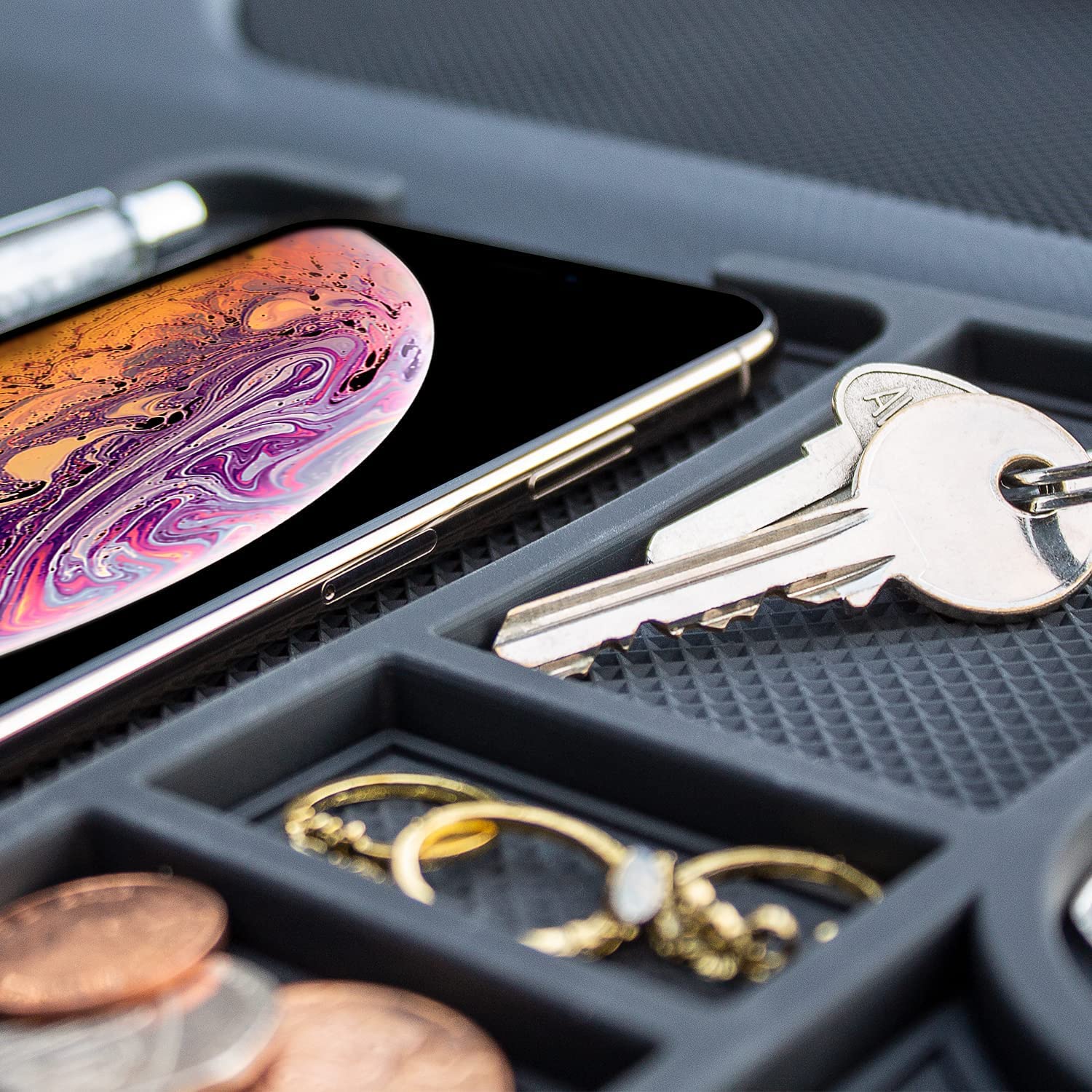 BowLift | Car Dashboard Anti Slip Mobile Holder