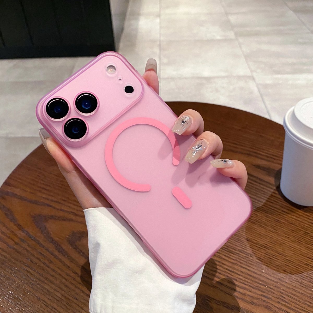 BowLift | AURACLEAR – Ultra-Thin Matte Clear MagSafe Case for iPhone