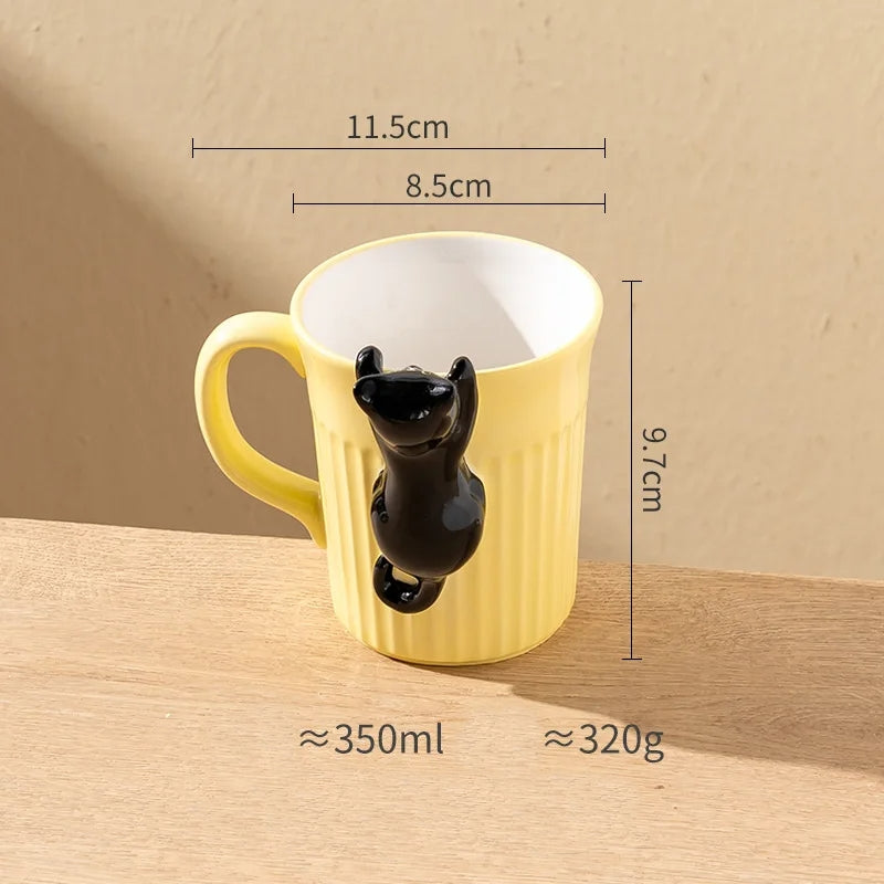 BowLift | Cute Climbing Cat Ceramic Mug