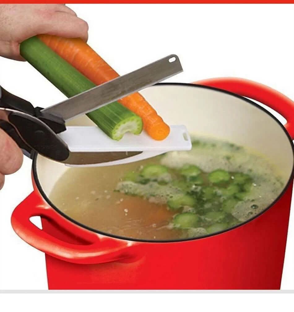 BowLift | 2-in-1 Kitchen Knife with Built-In Cutting Board