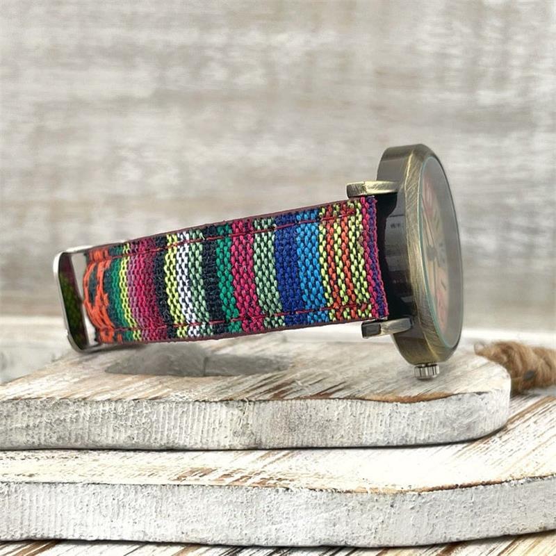 BowLift | with multicolored rainbow pattern