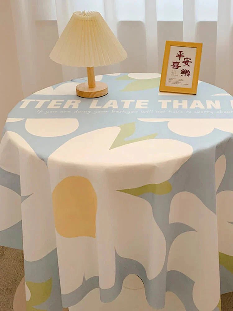 BowLift | Round tablecloth made of cotton with check pattern