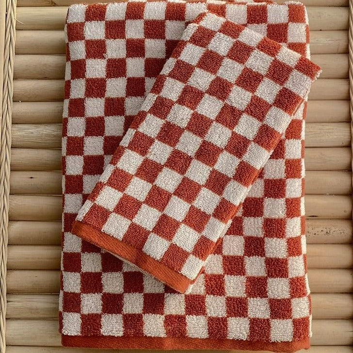 BowLift | Classic Checkerboard Towel Collection