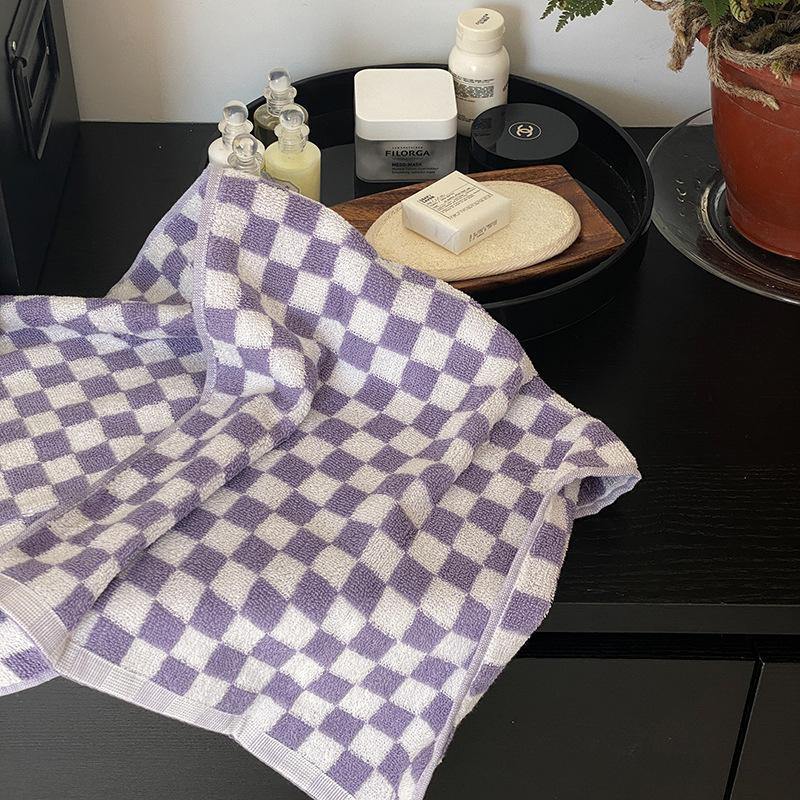 BowLift | Classic Checkerboard Towel Collection