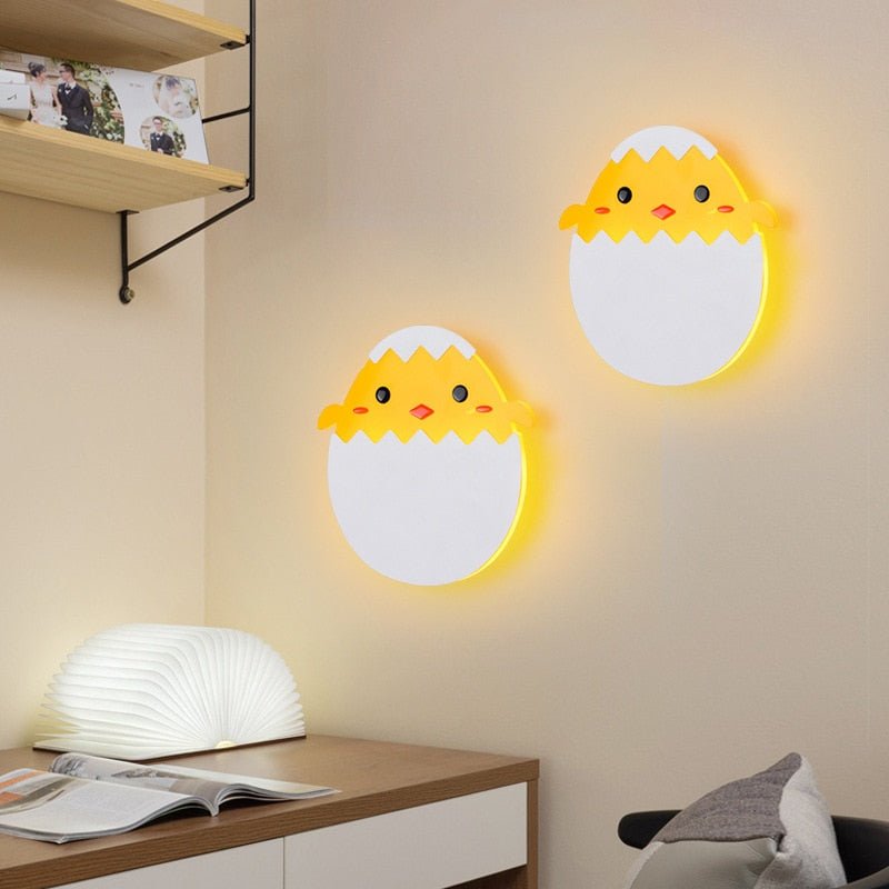 BowLift | CluckShine - Sweet Chick Bed Lamp