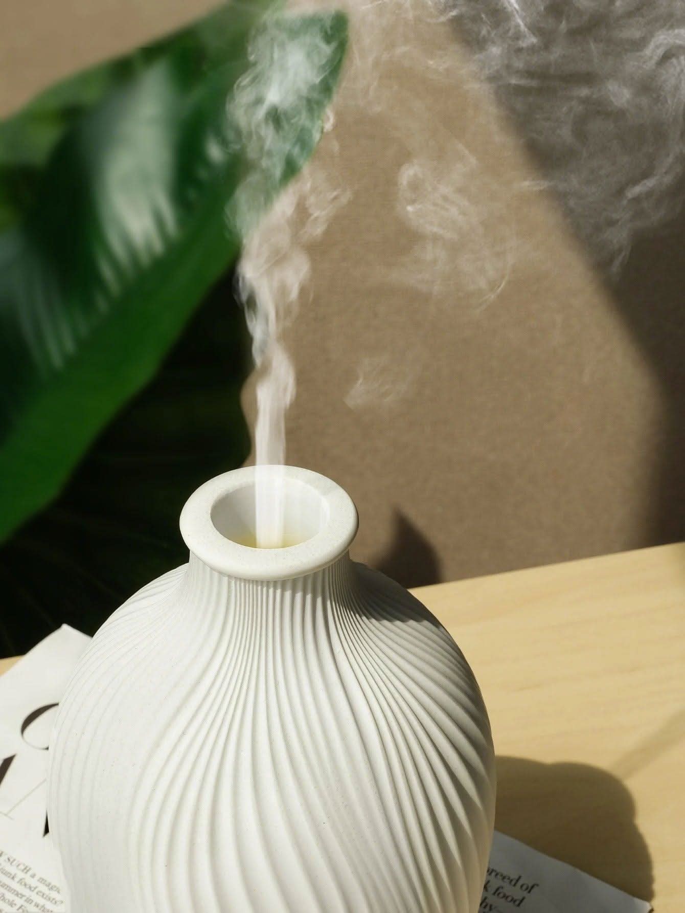 BowLift | Boho Vase Essential Oil Humidifier – Polyresin Ultrasonic Diffuser