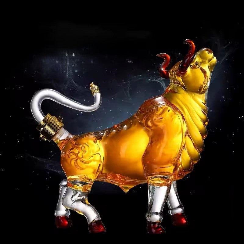 BowLift | Artistic Bull Glass Decanter