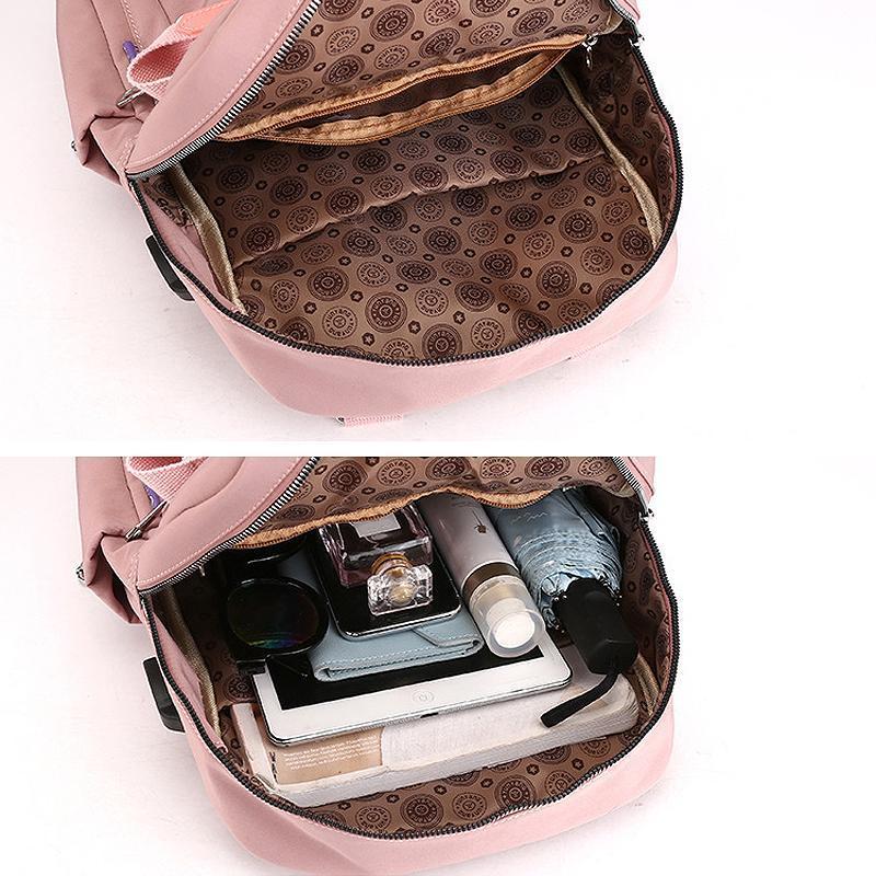 BowLift | DryPorter – Waterproof Backpack with USB Charging Port