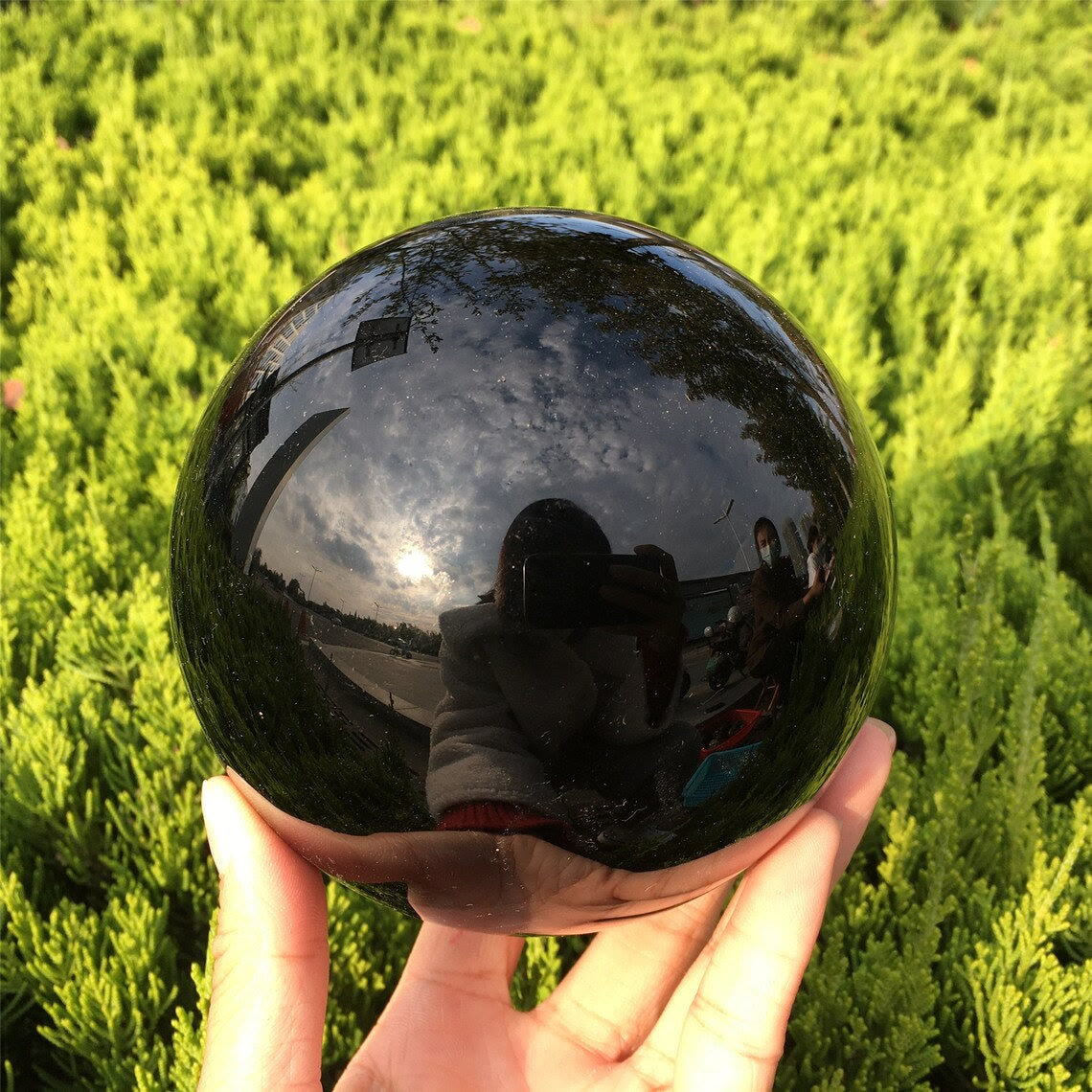 BowLift | Obsidian Crystal Ball Decoration