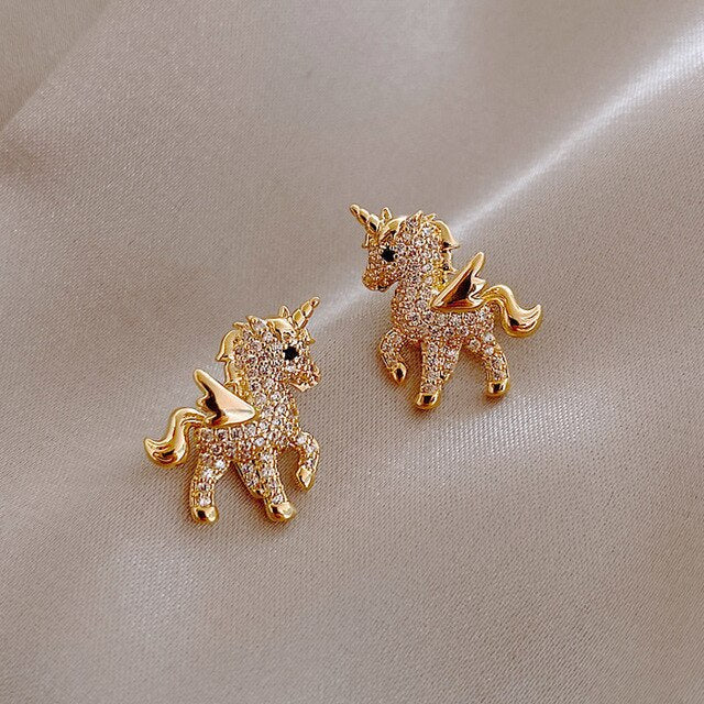 BowLift | Auroria Earrings – Unique Unicorn Design with Zirconia