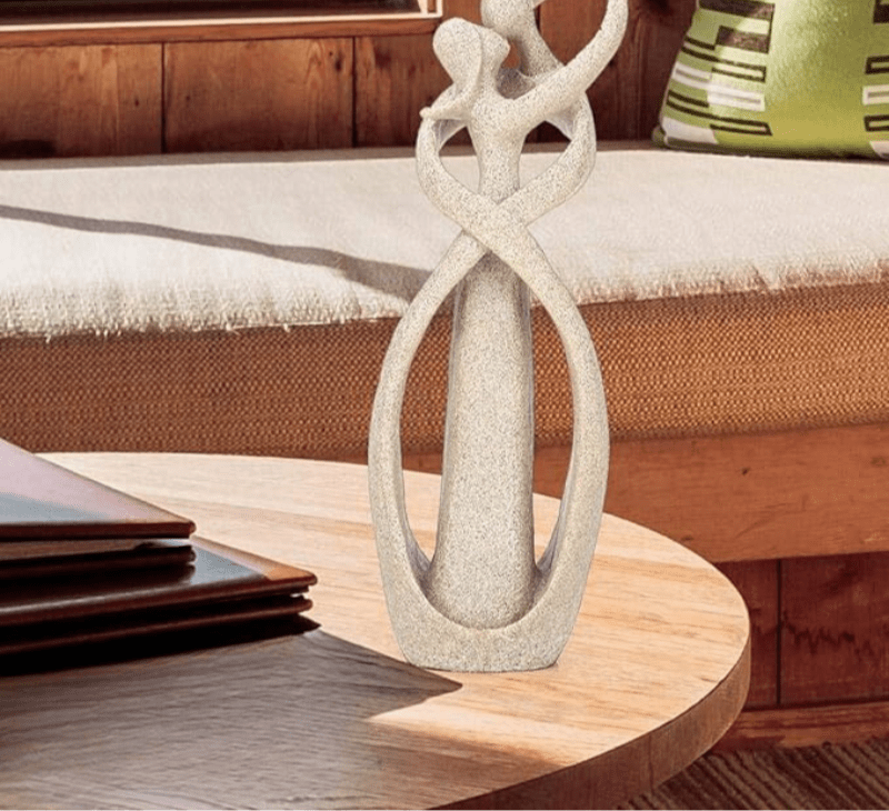 BowLift | Eternal Embrace – Abstract Sculpture for Timeless Love