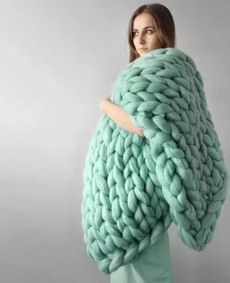 BowLift | Chunky Knit Blanket