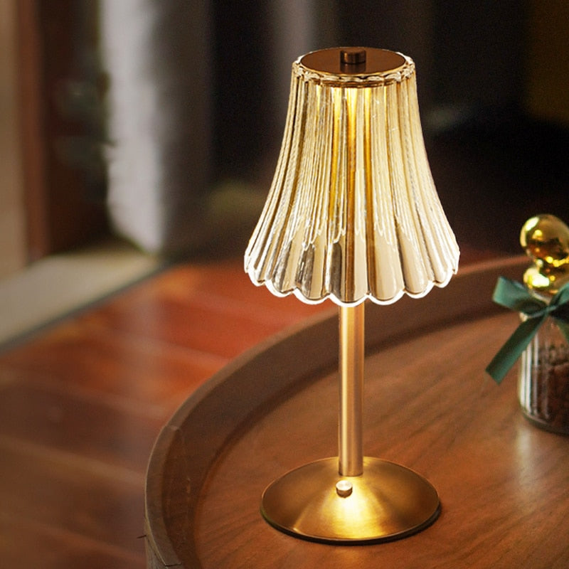 BowLift | Golden Crystal Table Lamp - Aurora Luxe