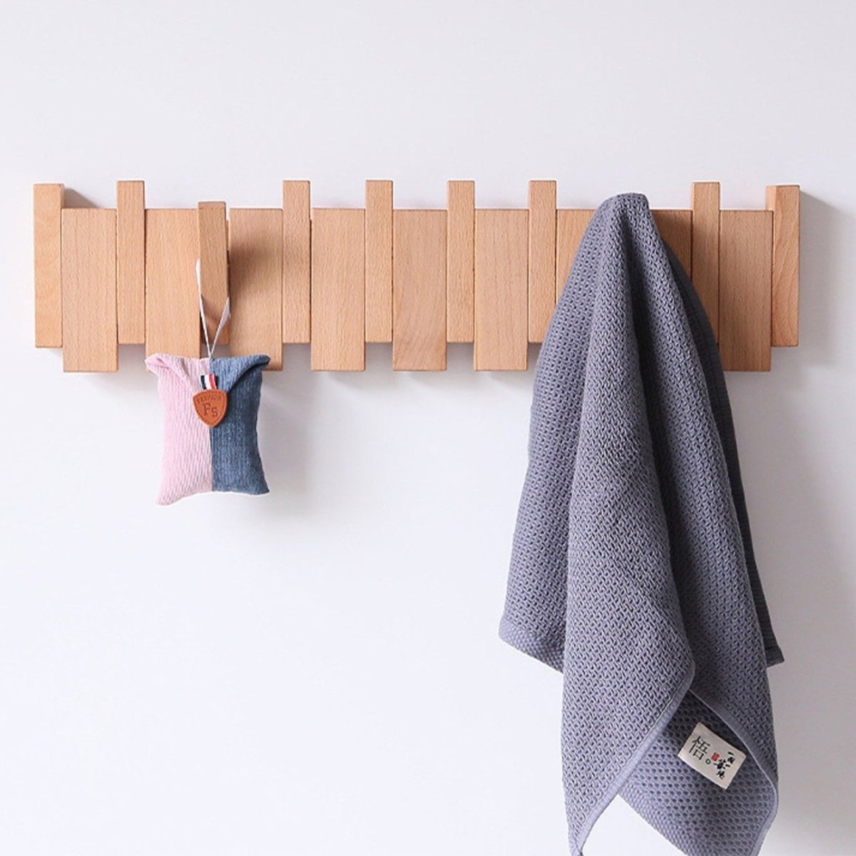 BowLift | Handcrafted Wooden Piano Coatrack | Unique Design with 4-10 Hooks for Hallway, Bedroom & Office Storage