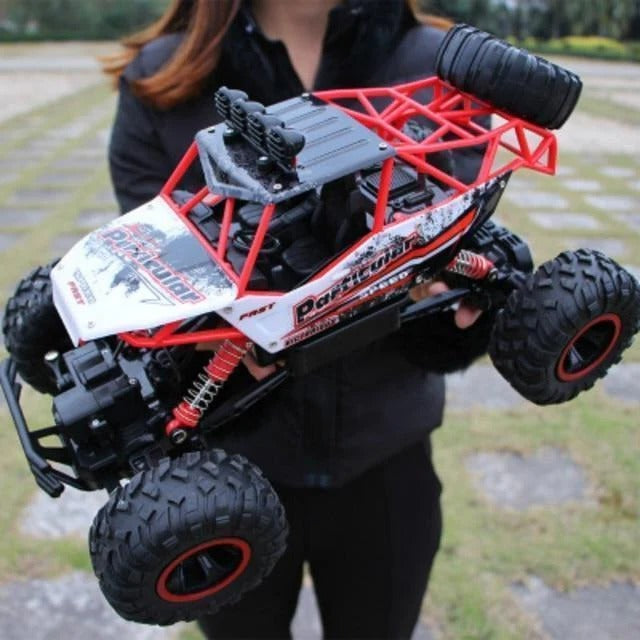 BowLift | All-Terrain 4x4 Remote Control Monster Truck with Suspension