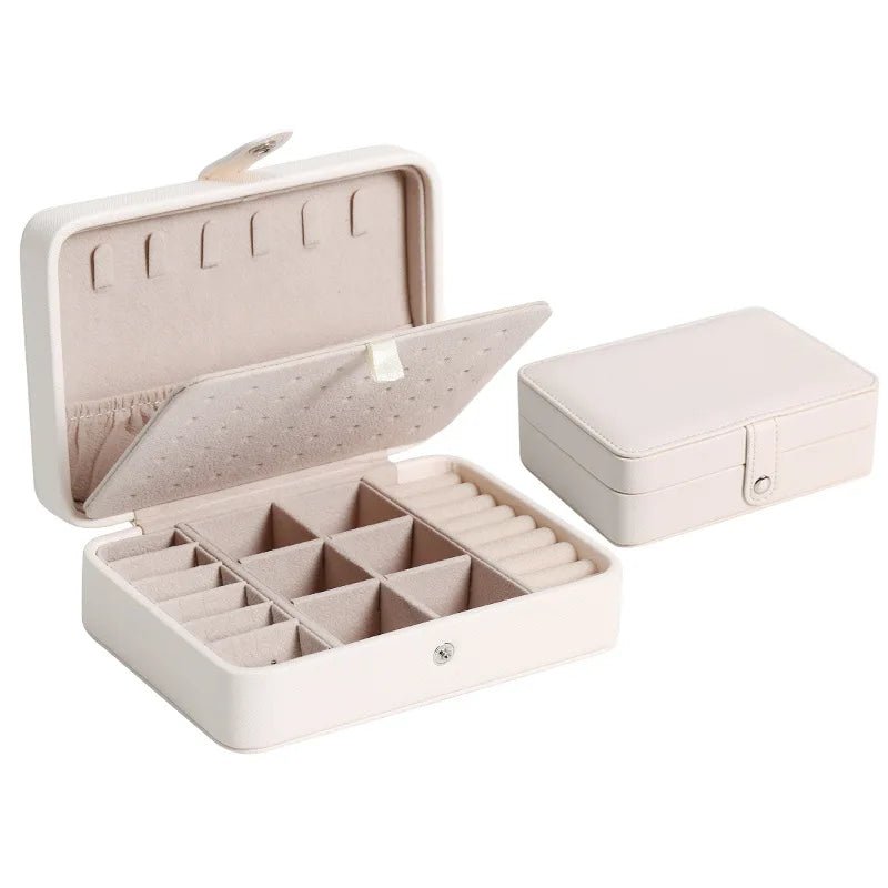 BowLift | JewelCase – Leather Jewelry Box for Rings and Earrings