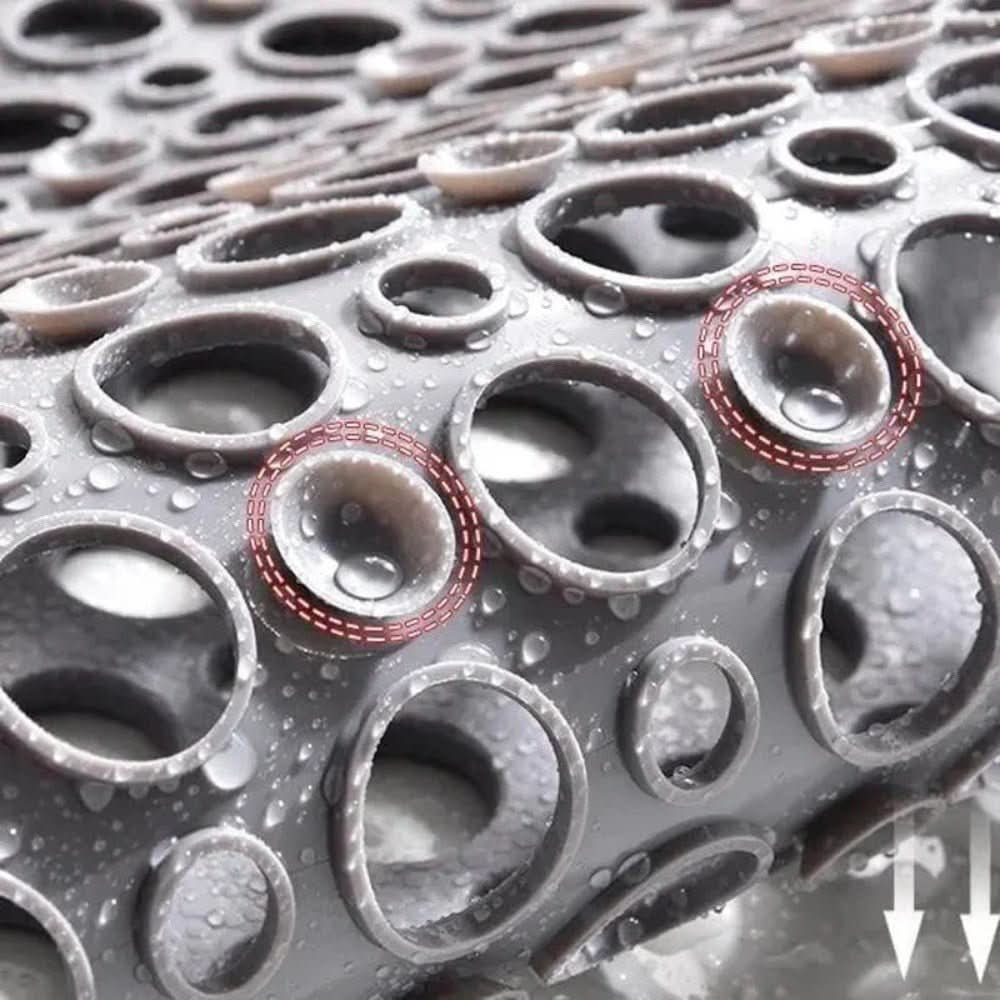 BowLift | Hygienic, mold-resistant bath mat with strong suction cups and quick-drain design