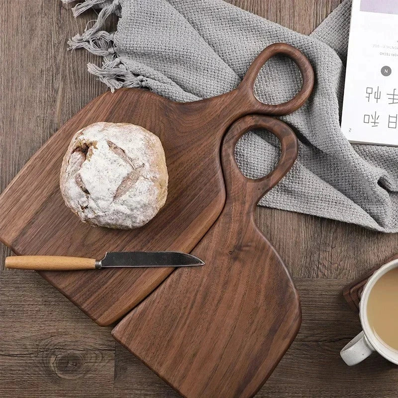 BowLift | NutriCraft – Luxurious walnut cutting board with double-sided functionality for kitchen and presentation