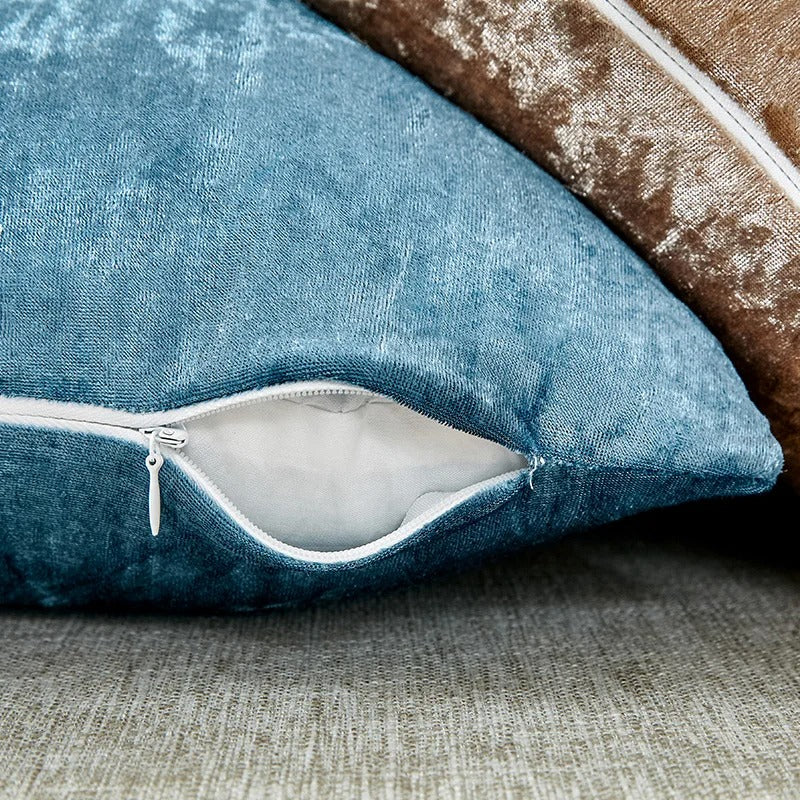 BowLift | Velvet Cushion Cover – Ultra Soft Luxury for Your Living Room