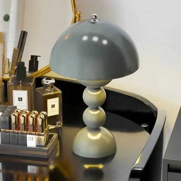 BowLift | FlowerLume - Stylish Floral Nordic Table Lamp