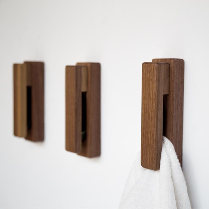 BowLift | Nordic Wooden Towel Holder for the Bathroom