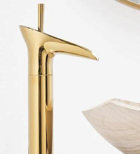 BowLift | Antique Brass Waterfall Basin Tap – Vintage Bathroom Mixer Faucet with Hot & Cold Control