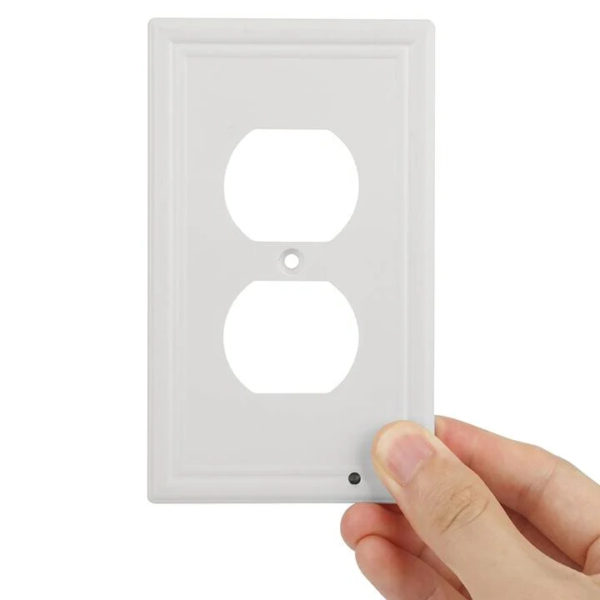 BowLift | Pack 4x LED Night Light Outlet Cover | Energy-Efficient, Automatic Sensor & Safe for Kids' Rooms
