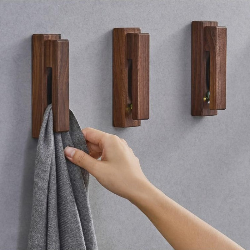 BowLift | Nordic Wooden Towel Holder for the Bathroom