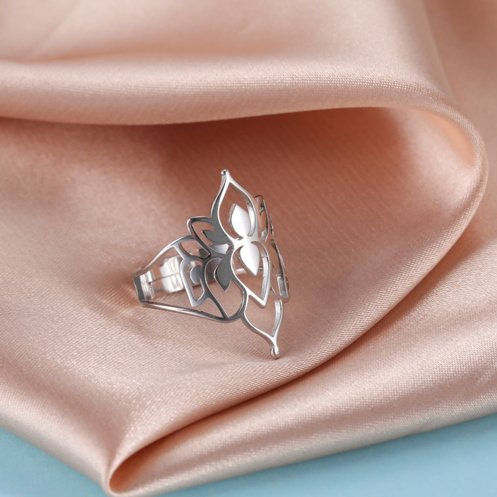 BowLift | Buddha Vintage Lotus Rings for Women