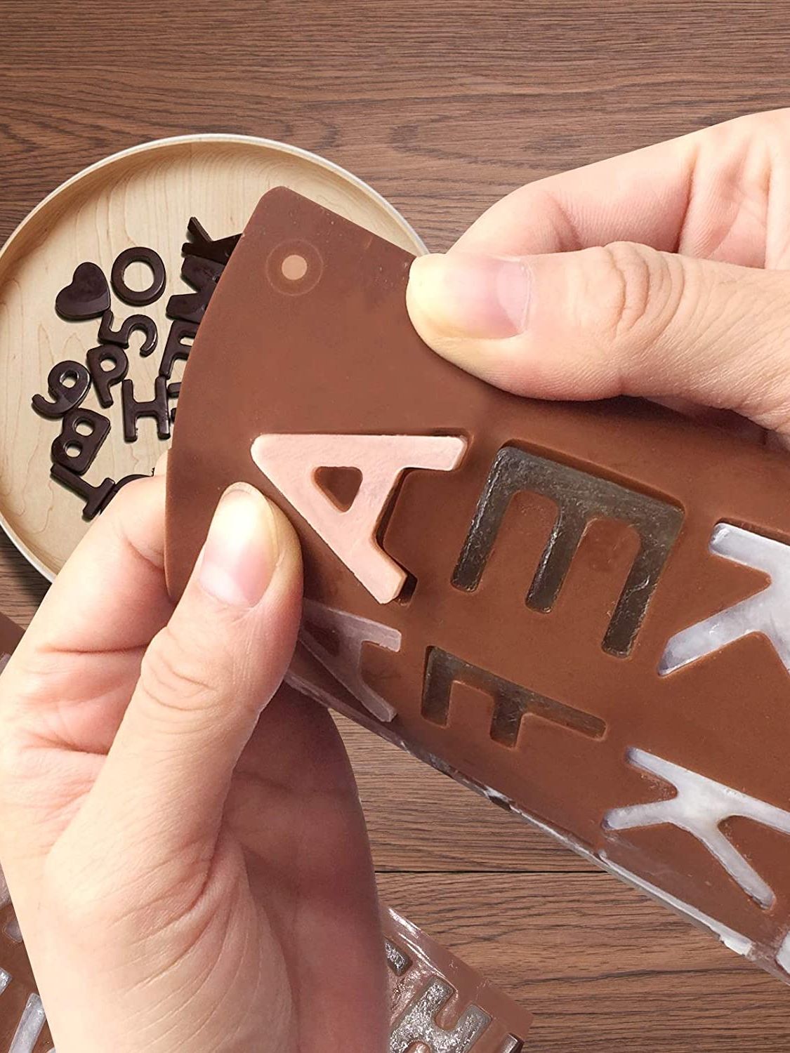 BowLift | 3D Alphabet Silicone DIY Chocolate Mold