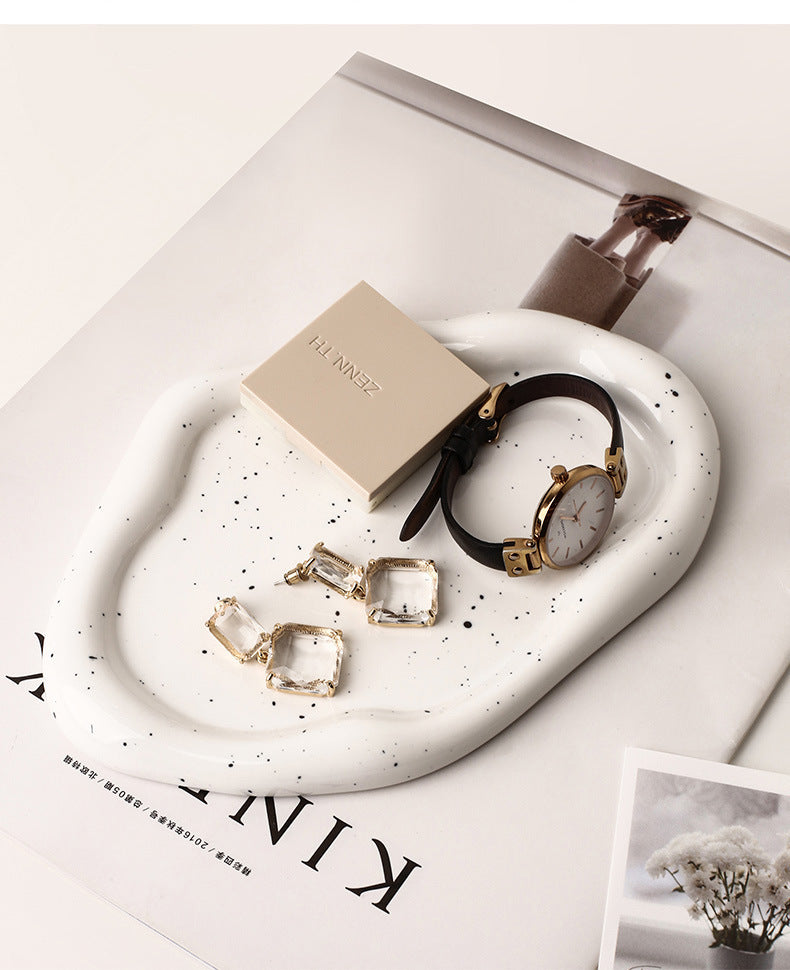 BowLift | Cookies & chrome-plated ceramic tray and bowl