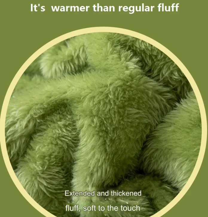 BowLift | Cozy Dreams Mini Monster Quilted Pillow Blanket