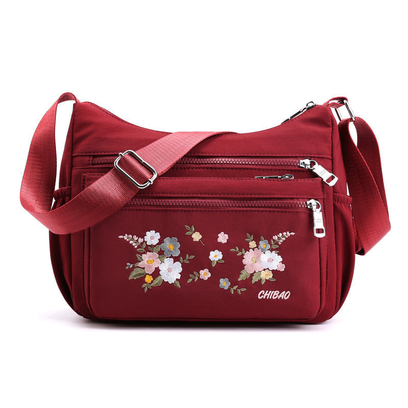 BowLift | Embroidered Flower Shoulder Bag