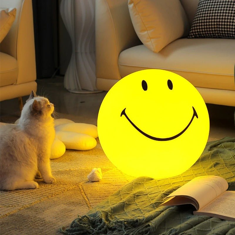 BowLift | Smiley night light with rechargeable LED and touch switch