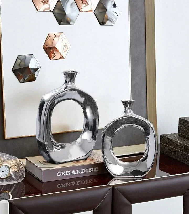 BowLift | Famia - Luxurious Vase