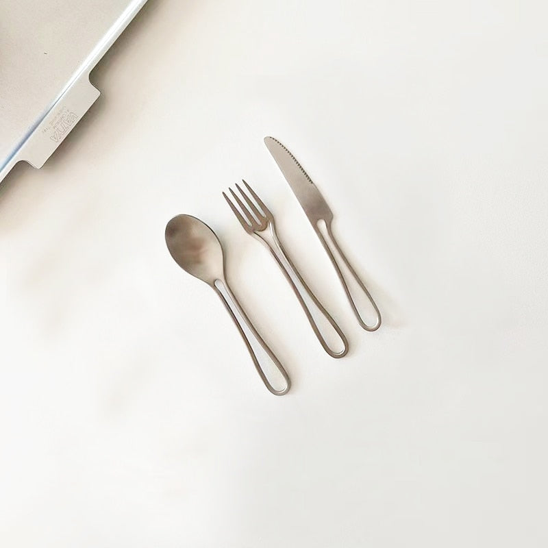 BowLift | Outline Cutlery Set made of Stainless Steel