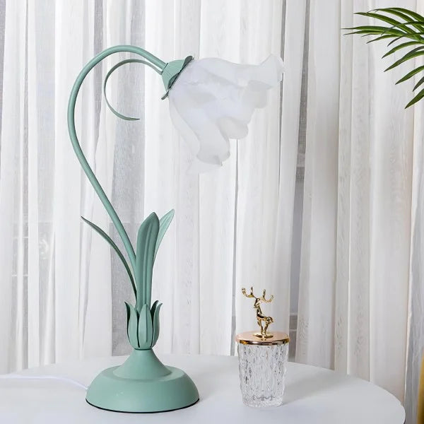 BowLift | BloomBeam - Adjustable Retro Table Lamp