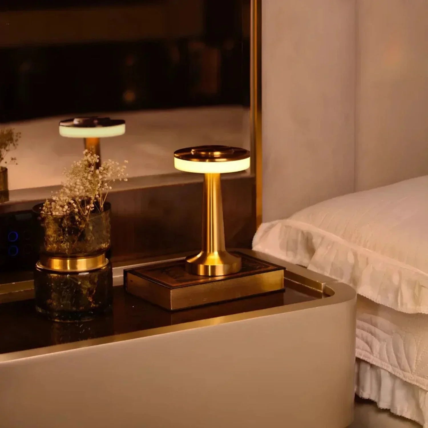 BowLift | Wireless Retro Table Lamp - LumiBar